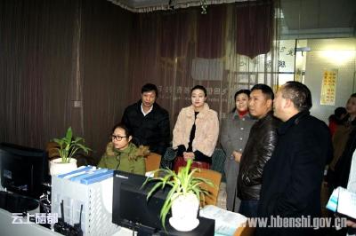 省运管局调研员秦介飞一行到恩施市调研
