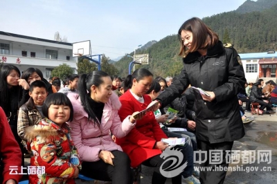 太阳河：部门联动共筑H7N9“防御墙”