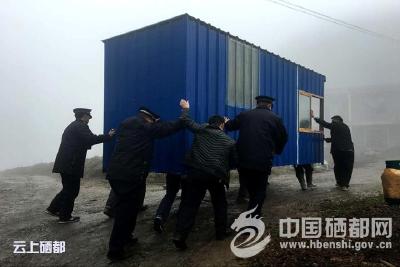 新　塘：对乱搭乱建现象做到“零容忍”