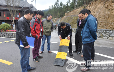 太阳河：对石林景区进行安全检查