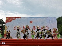 恩施市送法治到山乡