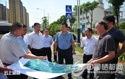 州领导到恩施市调研城市重点项目建设工作(图)