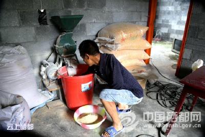 张忠华：勇立潮头“织”富梦