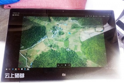 土地勘测派上无人机