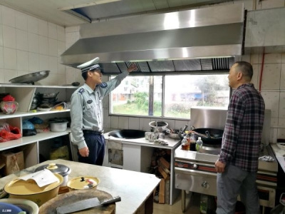市城管局：乡镇油烟整治工作初见成效