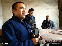 恩施市社会各界收听收看十九大开幕会直播
