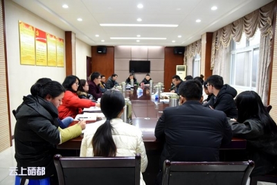 盛家坝乡交流学习促发展