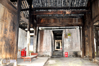 六角亭：开展文物维修工程和文物单位安全专项检查