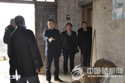 市领导到芭蕉侗族乡慰问困难群众