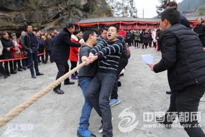 太阳河乡举办农民运动会暨红色轻骑兵喜送文化进万家活动