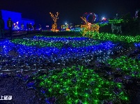 五峰山上“春满园”
