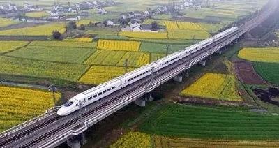 李大申：恩施乡村新春凸现新气象 