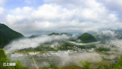 绣出美丽乡村新风貌