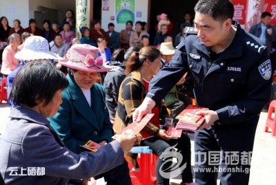 太阳河乡政策宣讲入农家