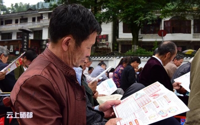 “零距离”宣讲接地气暖人心