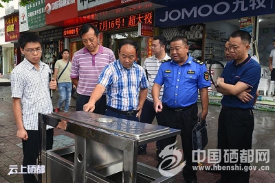 用绣花功夫实现寸建寸管 恩施市再对州城面子“动刀” 