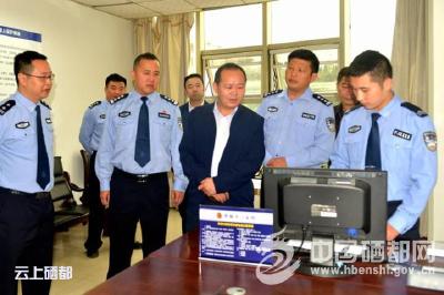 苏勇调研督办扫黑除恶专项斗争工作