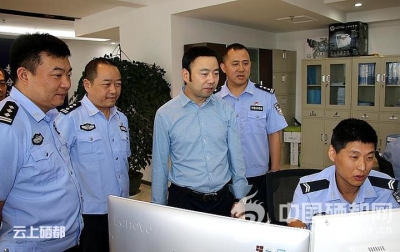 市领导调研“扫黑除恶”专项斗争工作