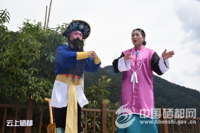 盛家坝二官寨景区迎420名摄影家采风