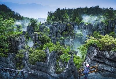 官宣！白奉公路山体滑坡路段恢复通车，梭布垭免费三天！