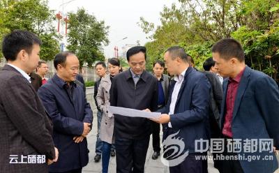 向前进：科学施工加快进度 用工匠精神高质量建设州城