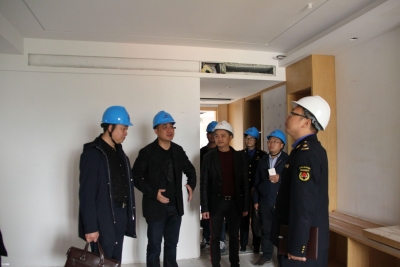 市城管局：督办招商引资“四个一”项目推进情况