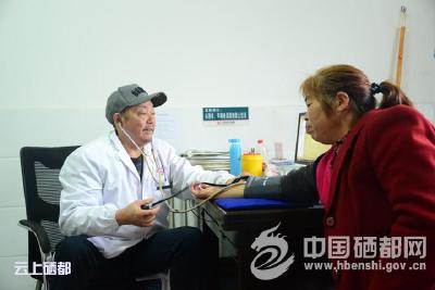 【五佳五好】陈国东：群众的健康守护者