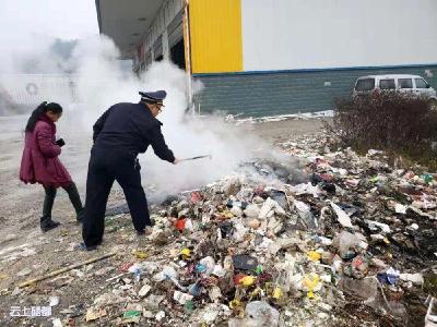 市城管执法局：强化措施做好大气污染防治工作