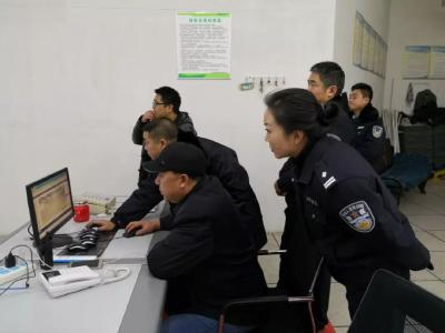 恩施市公安局内保大队全面规范金银珠宝营业场所治安保卫工作
