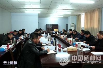 市人大常委会召开清江流域水环境保护立法座谈会