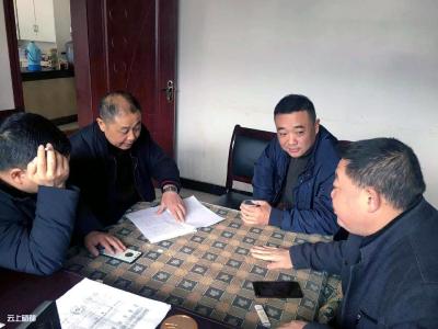 市规划局：落实“一把手”精准扶贫工作“3+2”模式