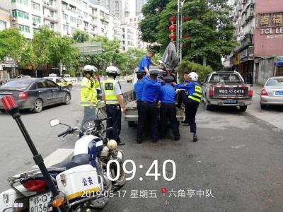 市城管执法大队：开展为期两周市容环境整治推进“大巡逻、大防控”工作