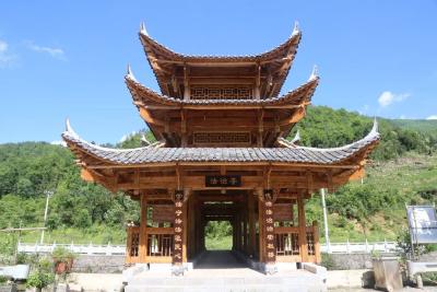 板桥建成首个“法治文化长廊”