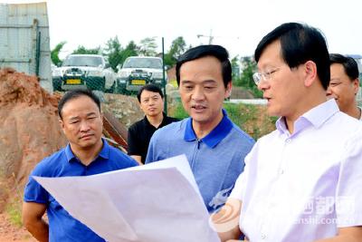 向前进：以工匠精神打造精品工程 