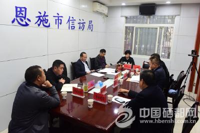 苏勇到市信访局接访协调解决信访问题