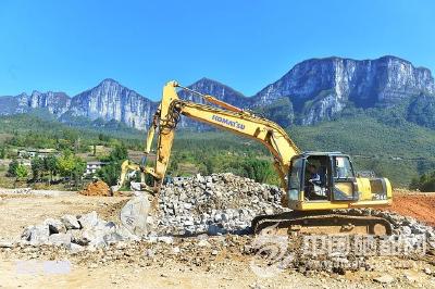 【图说恩施】高台矿泉水项目完成地基建设