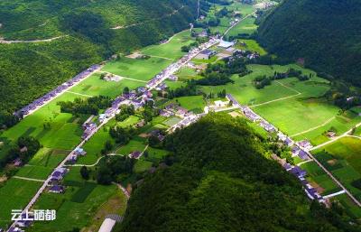 【脱贫攻坚在恩施】山村遍拓致富路