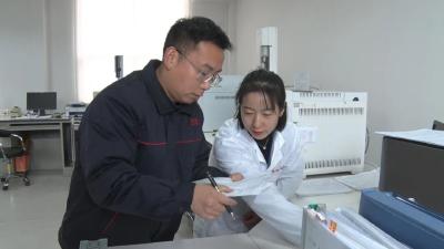 松滋肖伟，荆州首届技能大师！