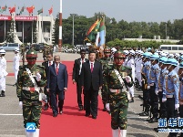 习近平抵达达卡开始对孟加拉人民共和国进行国事访问