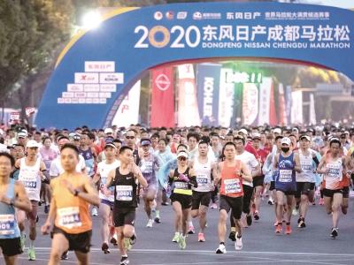 多个马拉松比赛因疫情延期 十月正是黄金赛期 网友感叹“太难了”