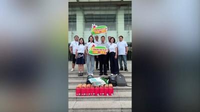 【新闻直通车】苏黄一家亲 | 苏超！“十四妹”黄石来了