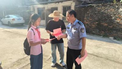 马家嘴社区开展防溺水宣传 守护青少年生命安全