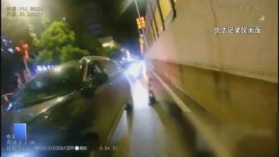 【新闻直通车】网购“酒测仪”自测过关 醉驾男子上路被查