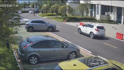 【新闻直通车】近水救近火！微型消防站很给力