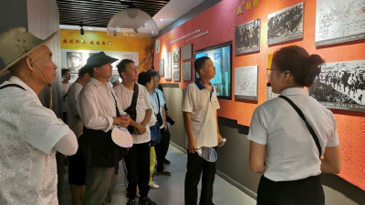 詹本六社区开展红色主题教育活动