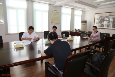 王立兵：坚持失责必问、问责必严，确保落实责任不偏向、不掉队