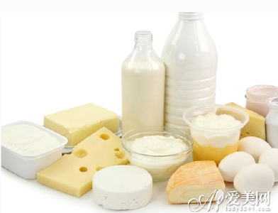 男子倒卖276吨过期乳品被抓 客户不乏连锁蛋糕店