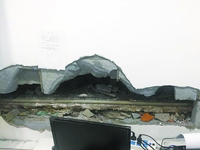 花12万元租下的门面“未授权” 开店两天遭房东赶人