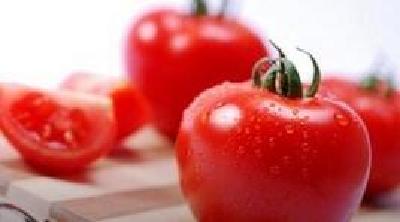西红柿每天吃够200克防病