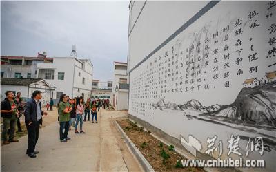 麻城：让红色热土富起来（图）